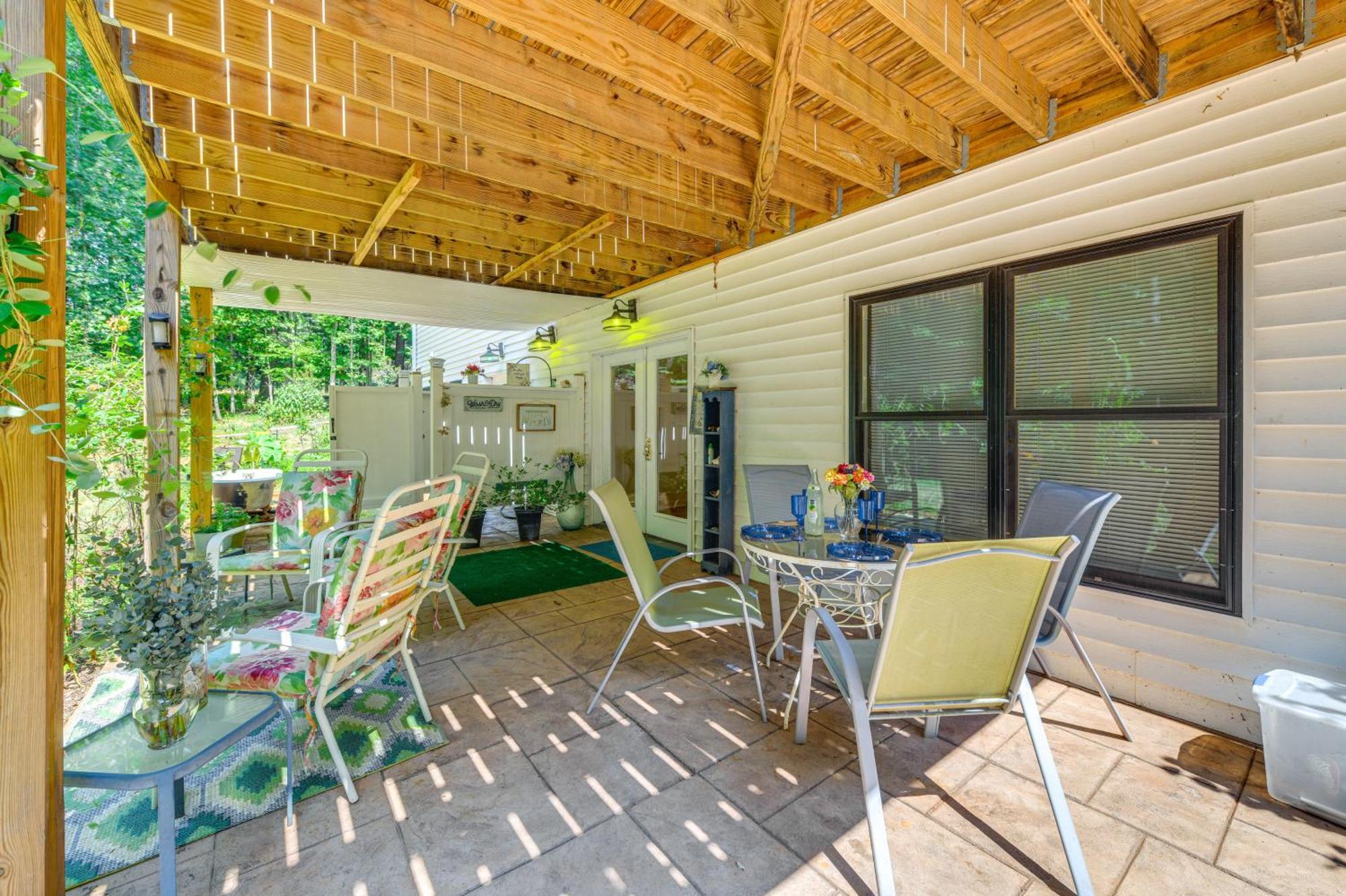 Charming Charlottesville Apt With Outdoor Space! Luaran gambar